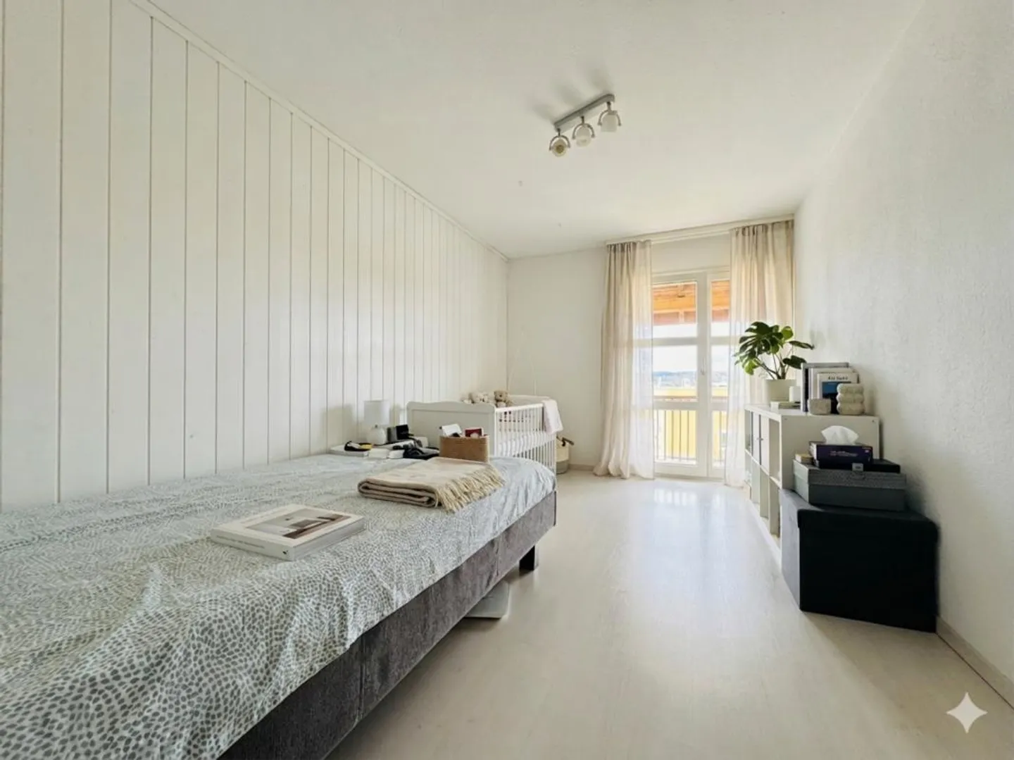 Maison semi-détachée attrayante de 6,5 pièces - Photo 9 sur 12