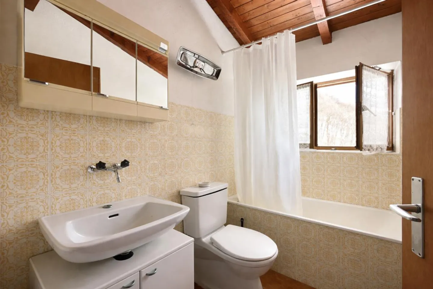 Maison de montagne typique dans la Val Morobbia - Photo 7 sur 10