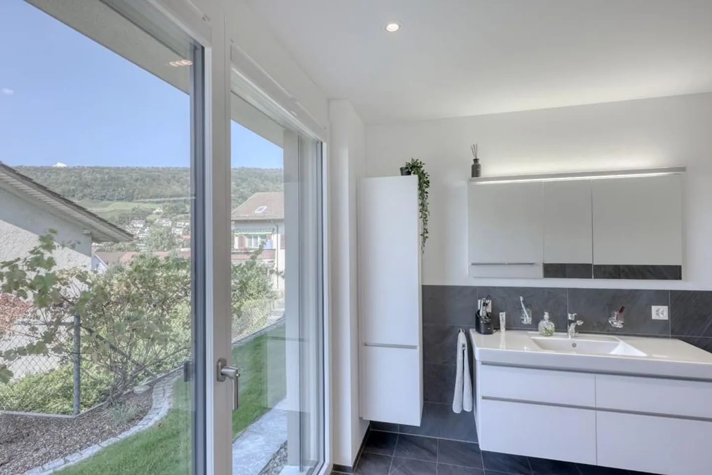 Lusso, vista panoramica e meraviglie di spazio? La tua residenza da sogno in una posizione privilegiata - Foto 15 di 25