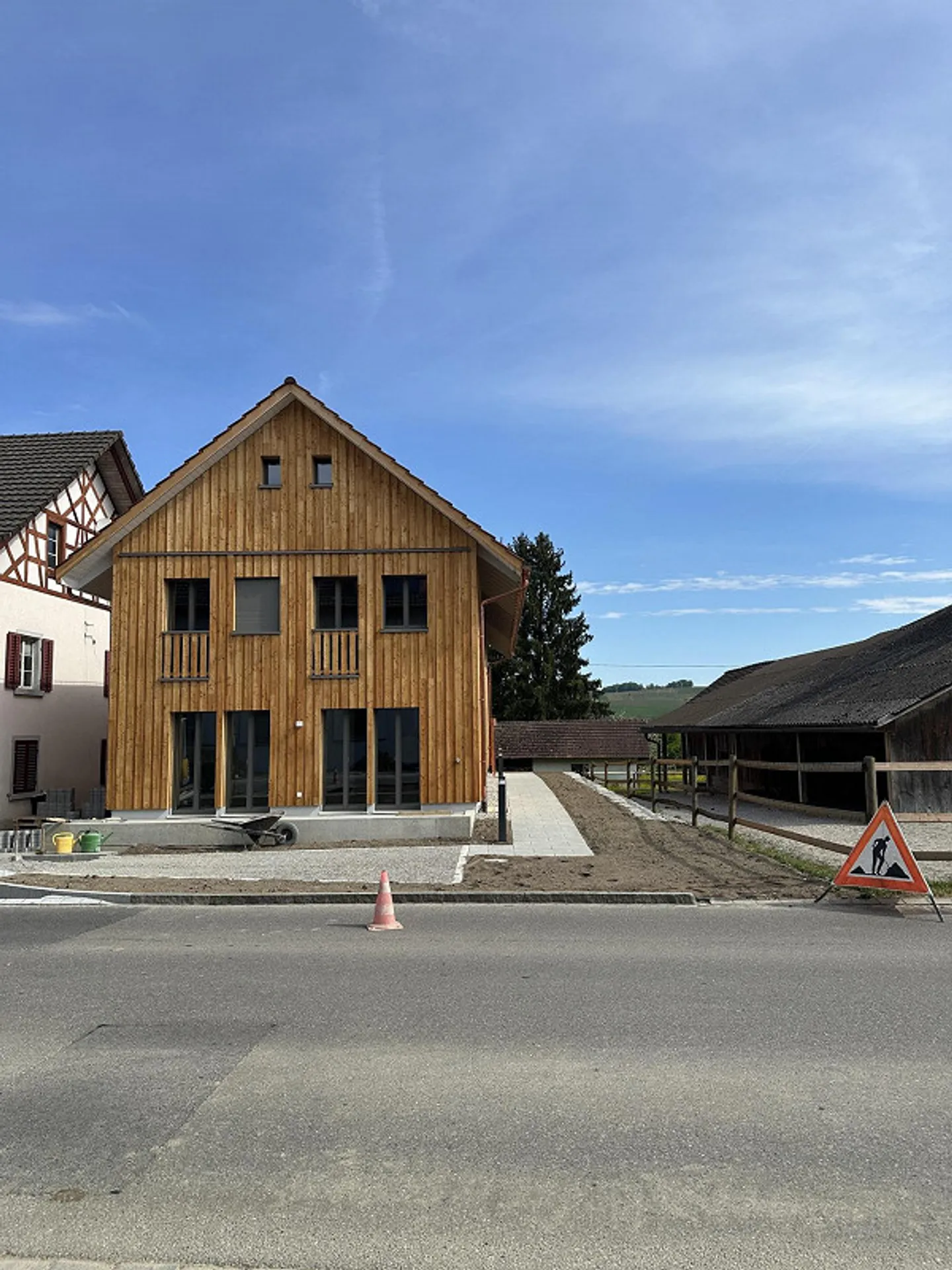 Modernes Apartment in der Natur - Foto 2 von 11