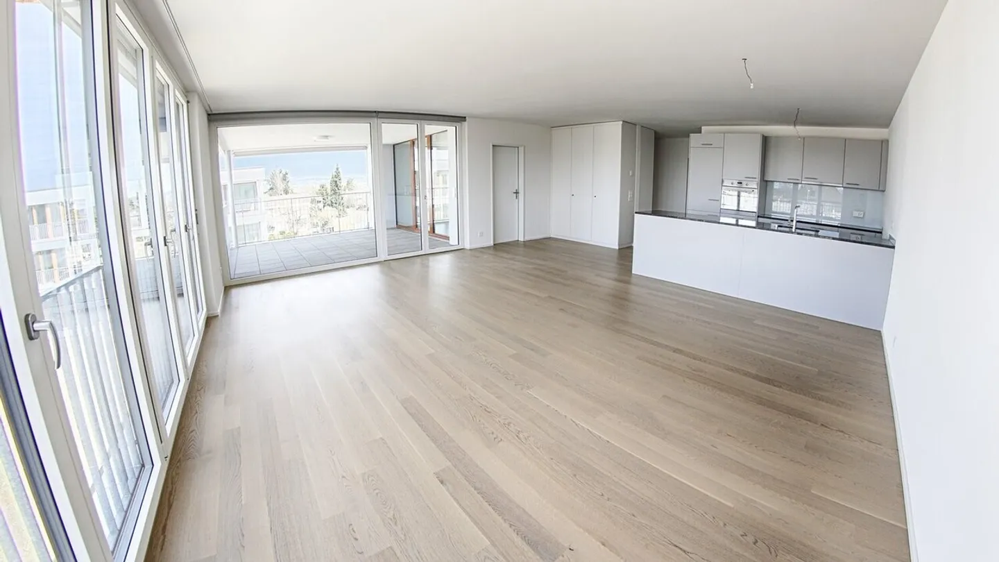 High-quality 3.5-room penthouse apartments in Langenthal - Photo 3 of 9