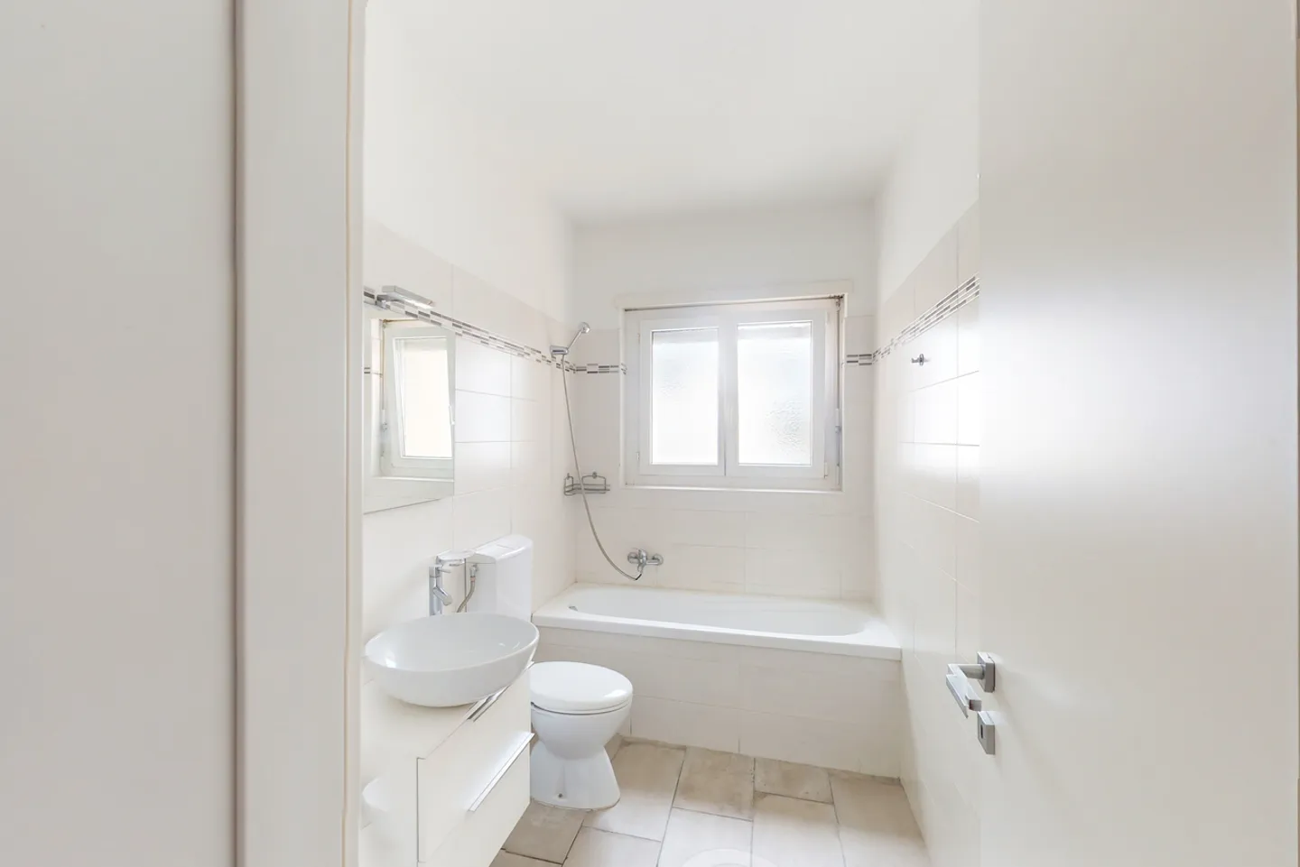 Sunny 1.5 room apartment in Lugano Center - Photo 4 of 4