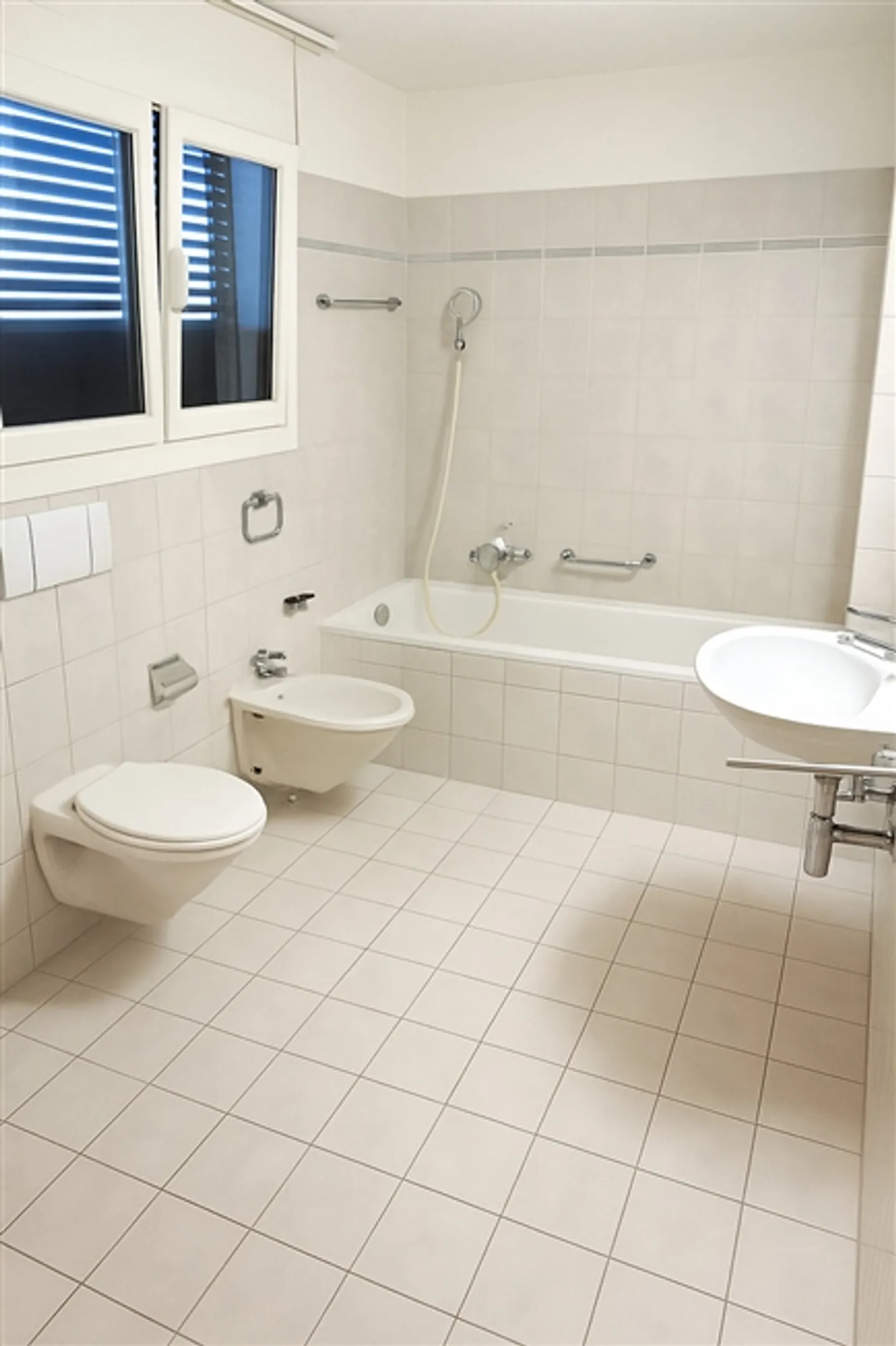 MINUSIO - Vendiamo un immobile a reddito in una zona strategica - Foto 8 di 8