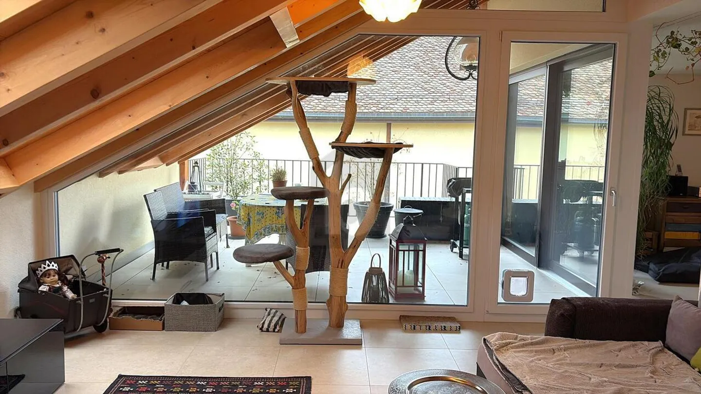 LUMINOSO, MODERNO E SPAZIOSO - Foto 5 di 6