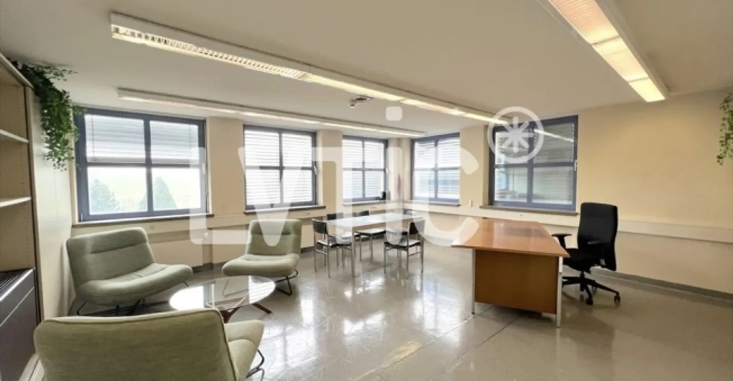 Büro - Foto 1 von 10