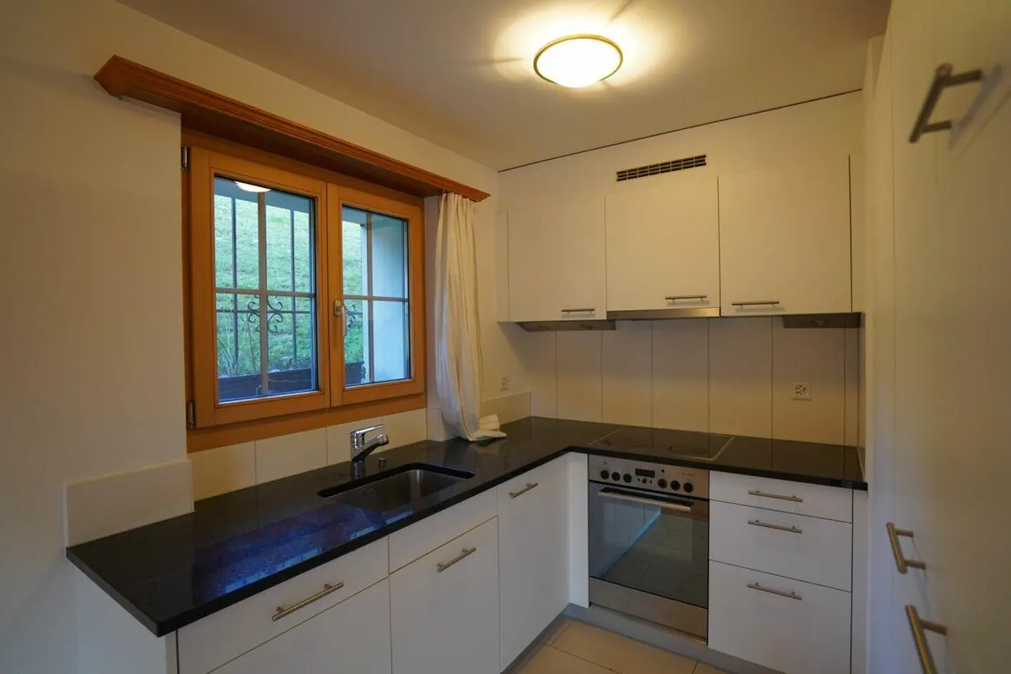 Appartement 2 pièces À LOUER POUR LONG TERME - Photo 4 sur 11