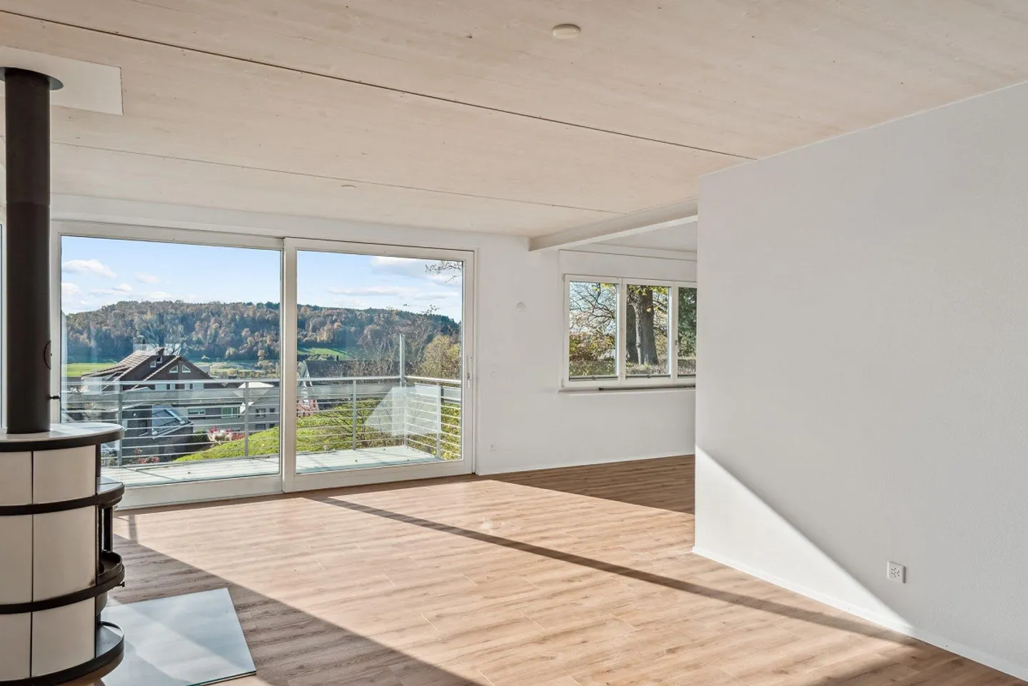 Recently renovated apartment in a quiet location - Photo 5 of 21