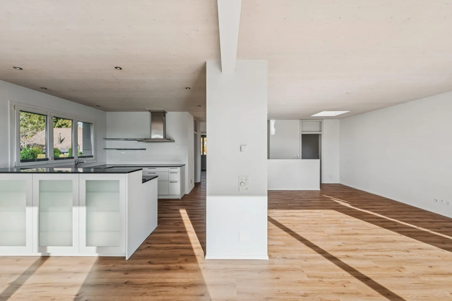 Recently renovated apartment in a quiet location - Photo 8 of 21