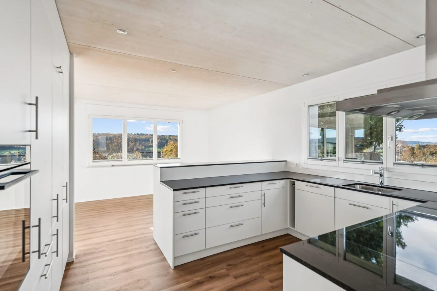 Recently renovated apartment in a quiet location - Photo 16 of 21