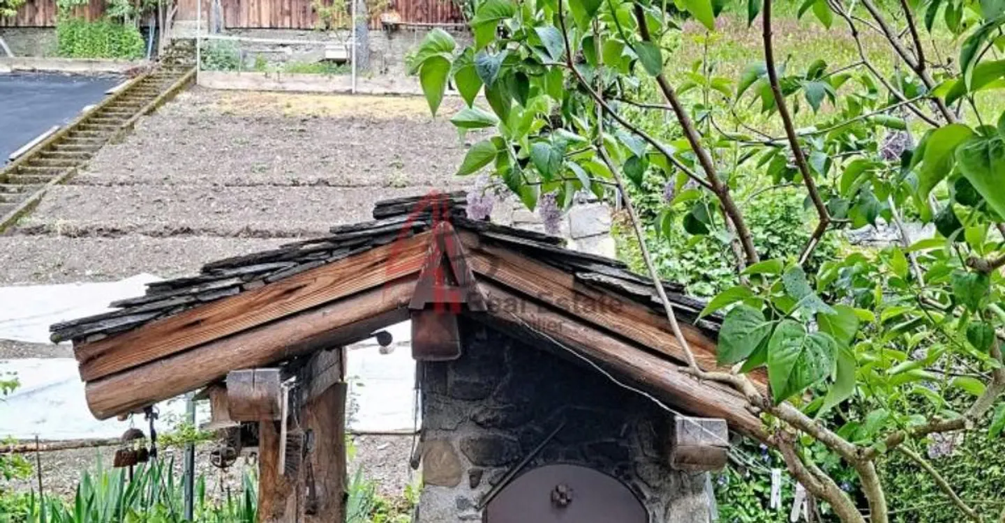 Chalet Charmant avec Jardin - Photo 9 sur 10