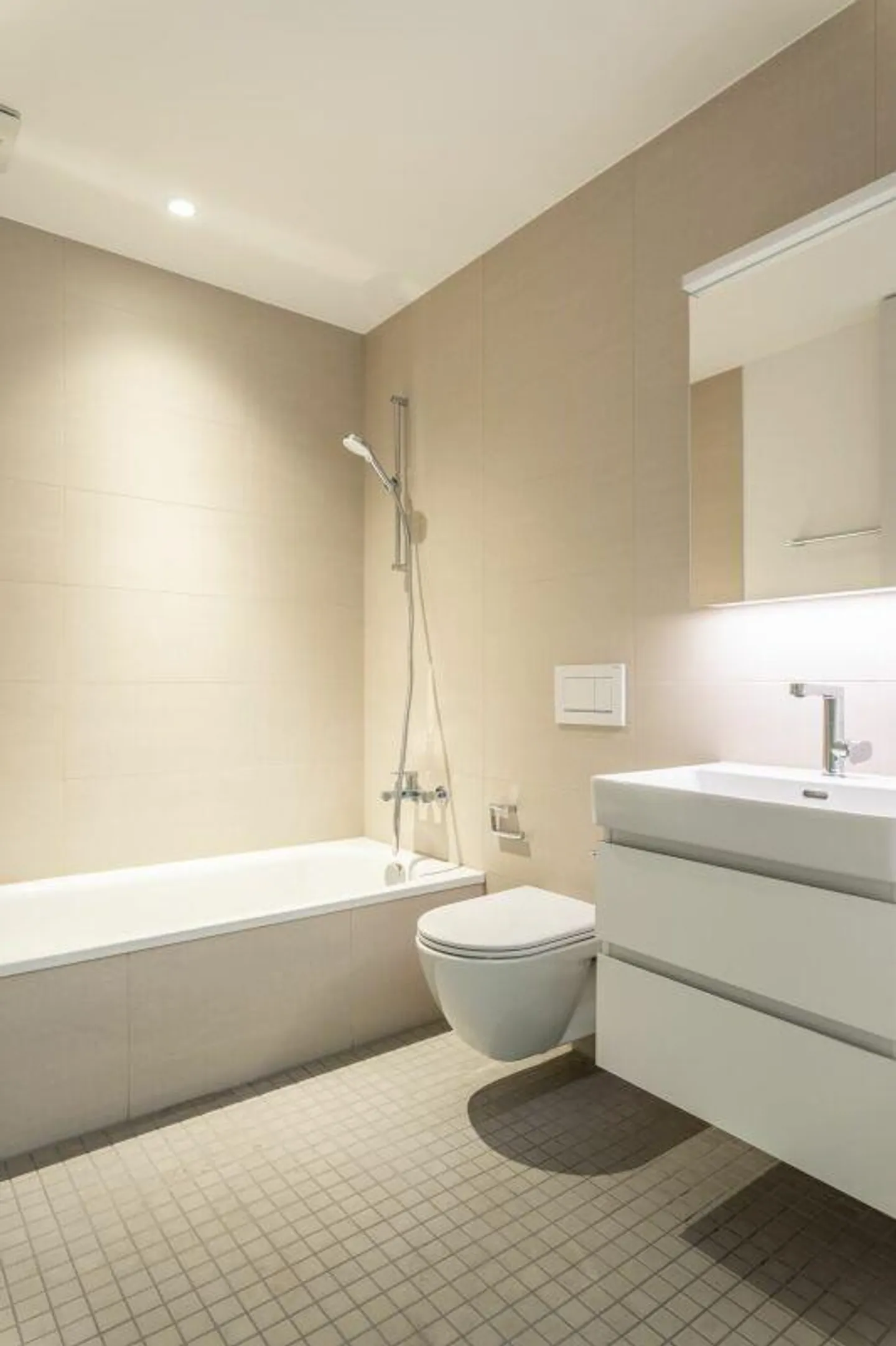 Modern and exclusive 4.5-room duplex apartment with generous space... - Photo 7 of 9