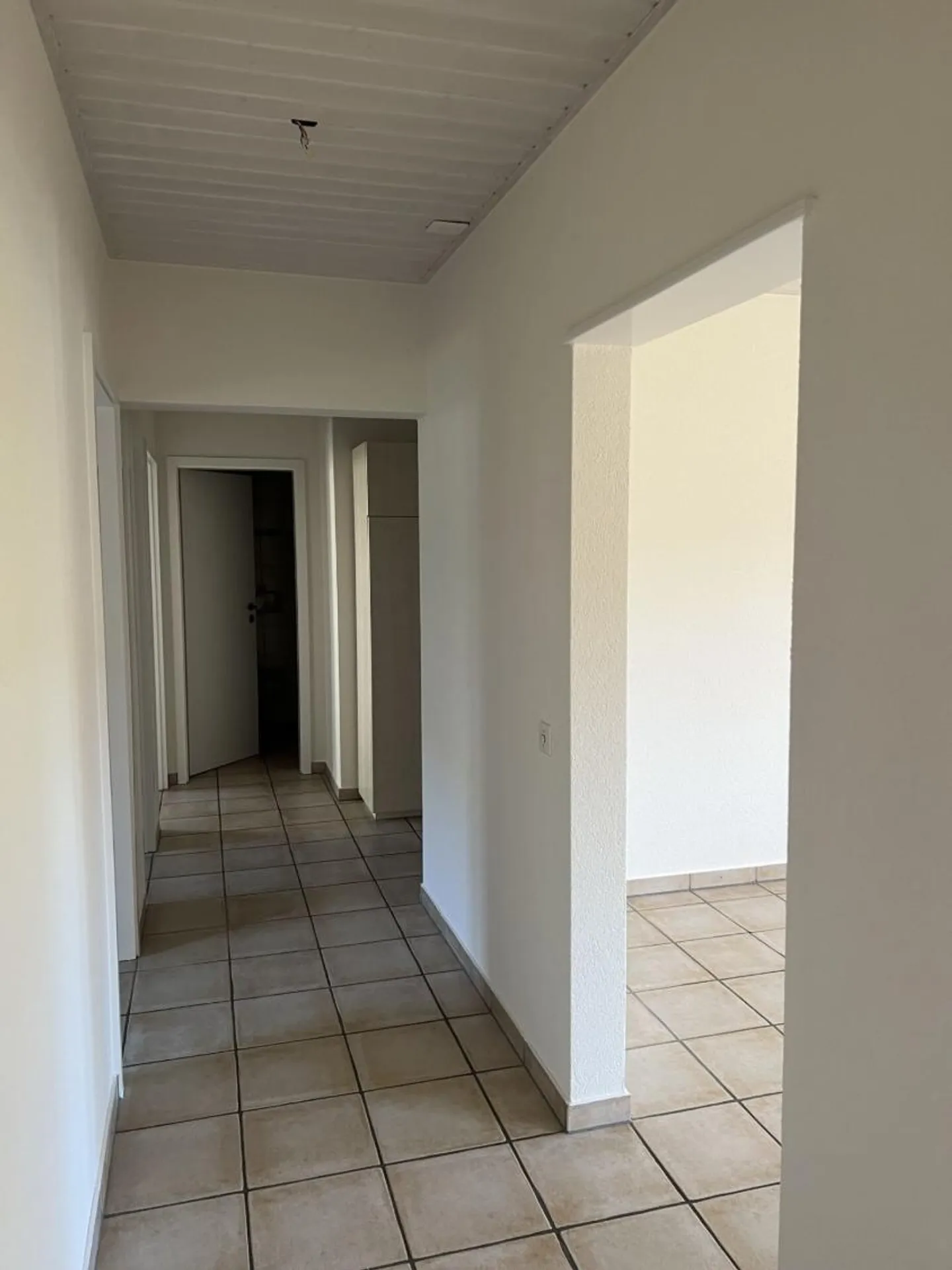 Tramelan, spacious and bright 3.5-room apartment with balcony - Photo 7 of 13