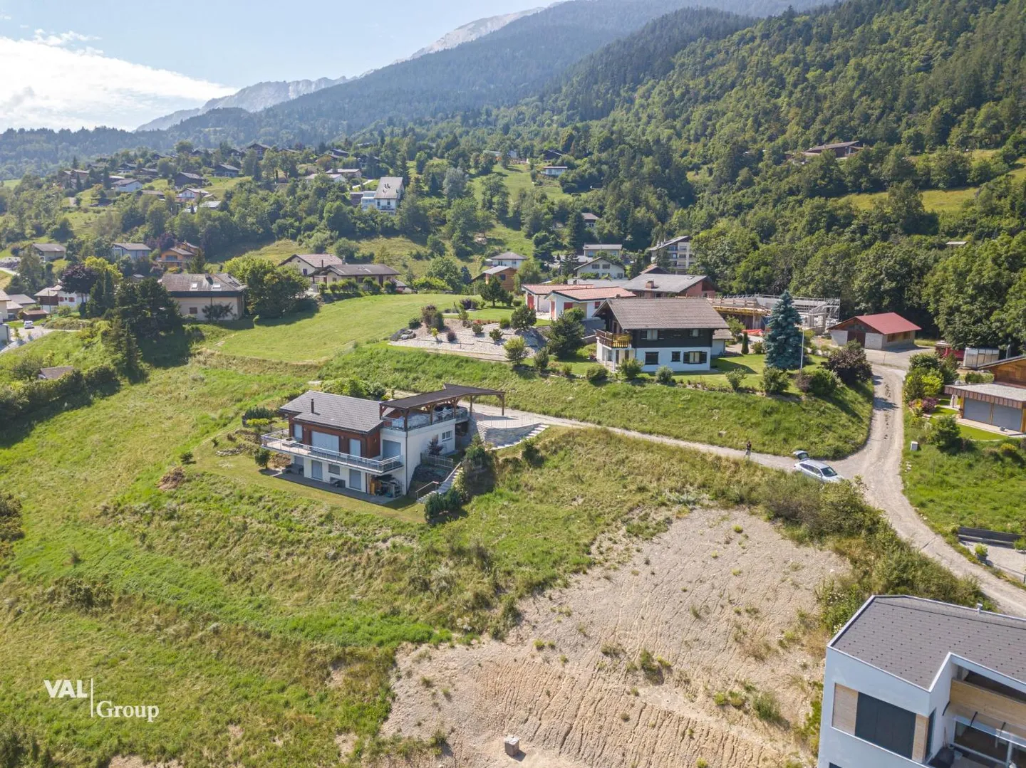 Maison moderne Minergie-P avec vue - Photo 7 sur 9