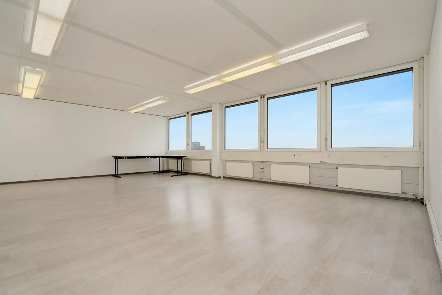 Ufficio o spazio commerciale - primi tre mesi gratuiti - Foto 1 di 24