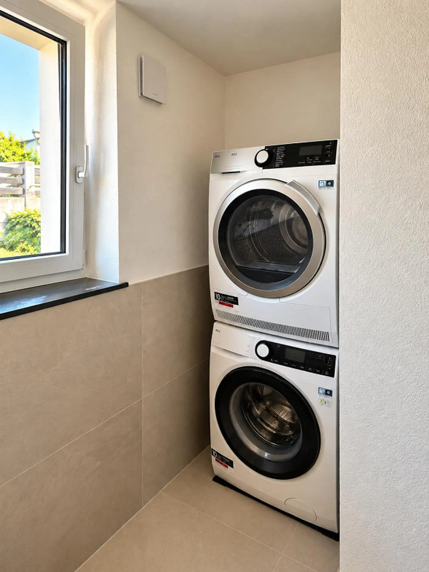 Prima occupazione, moderno, spazioso appartamento di 4.5 stanze, grande balcone (32m2) - Foto 8 di 11