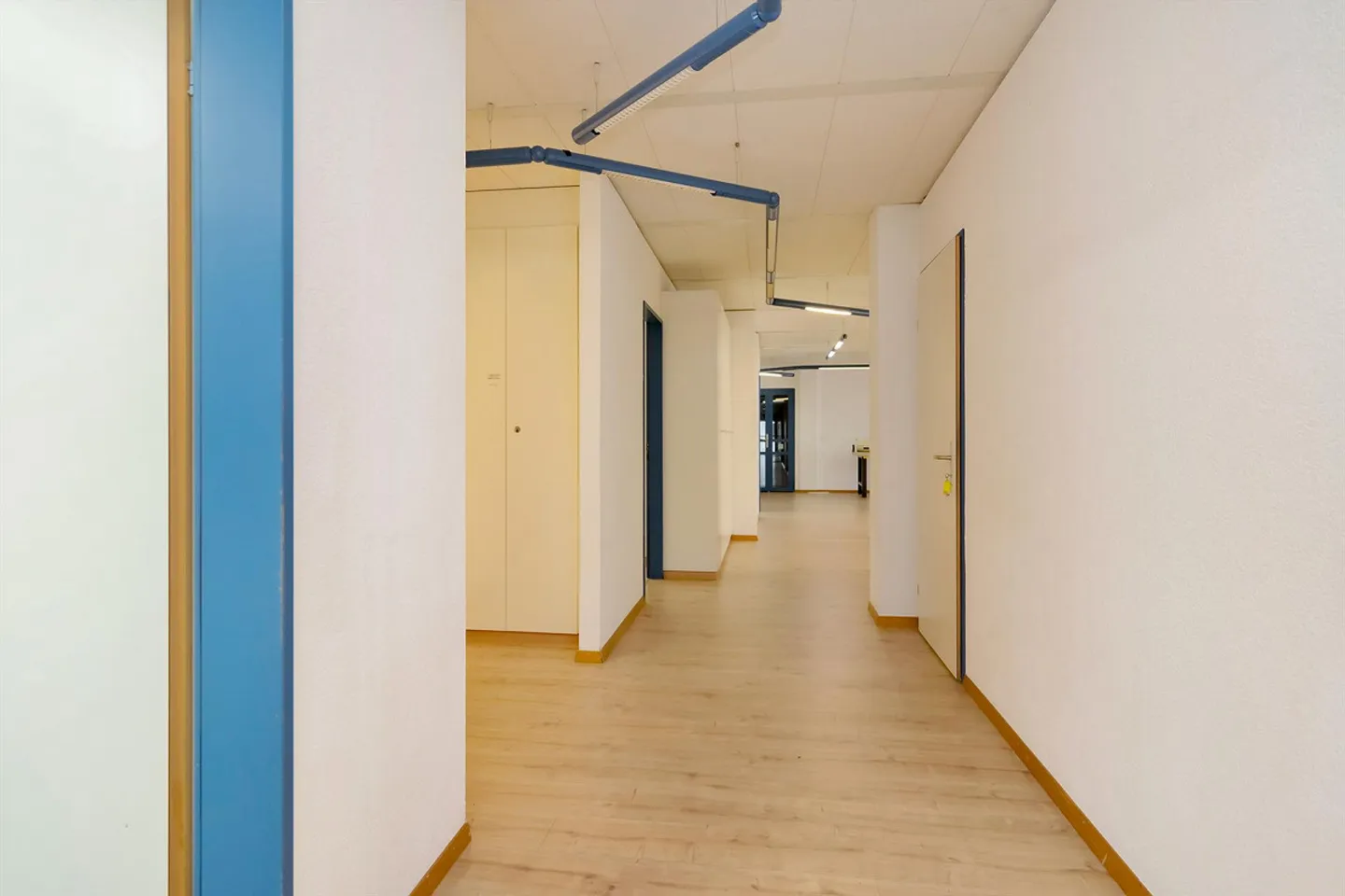 Ufficio o spazio commerciale - primi tre mesi gratuiti - Foto 16 di 24