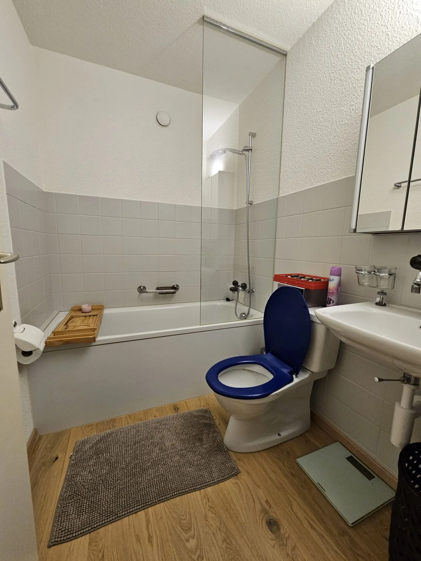 Appartement confortable, central, meublé, fiscalement avantageux - Photo 5 sur 6