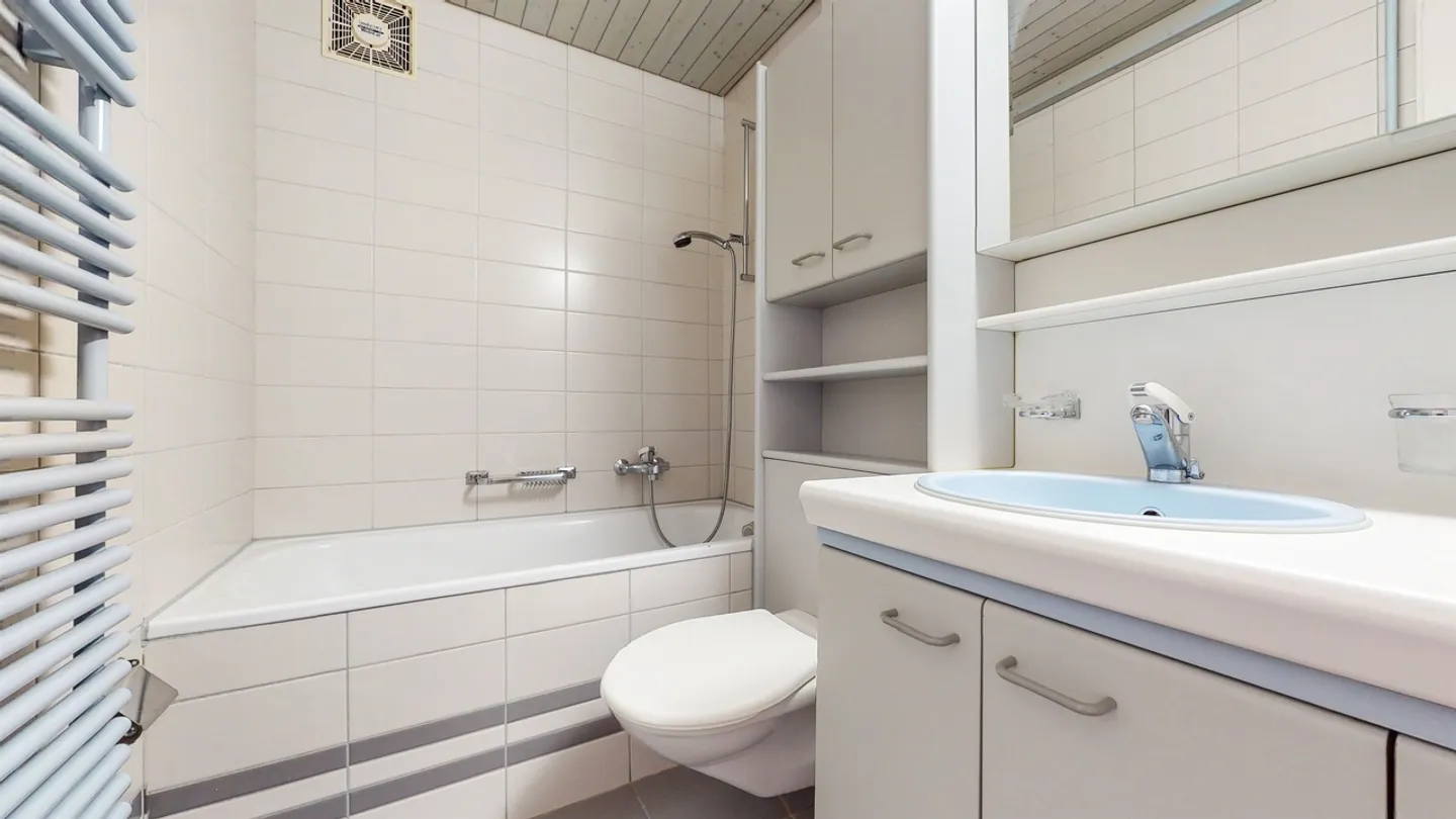 Appartement lumineux, emplacement central - Photo 7 sur 7