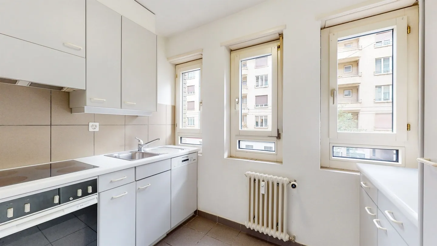 Appartement lumineux, emplacement central - Photo 2 sur 7