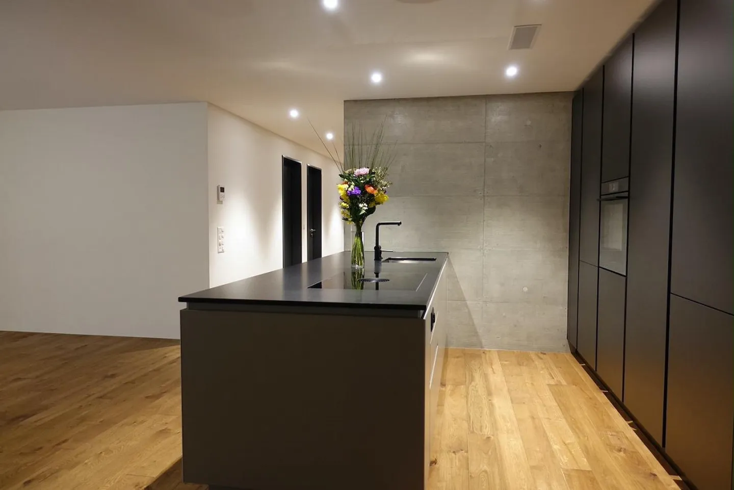 3.5 Room Garden Apartment - Photo 2 of 5