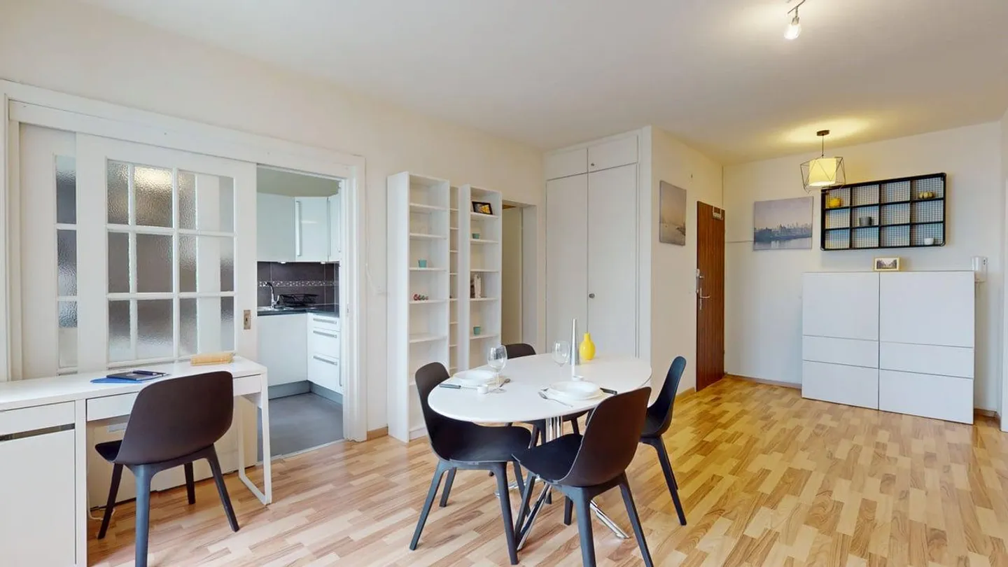 Studio de design dans un emplacement central près de Cornavin - Genève ! - Photo 2 sur 7