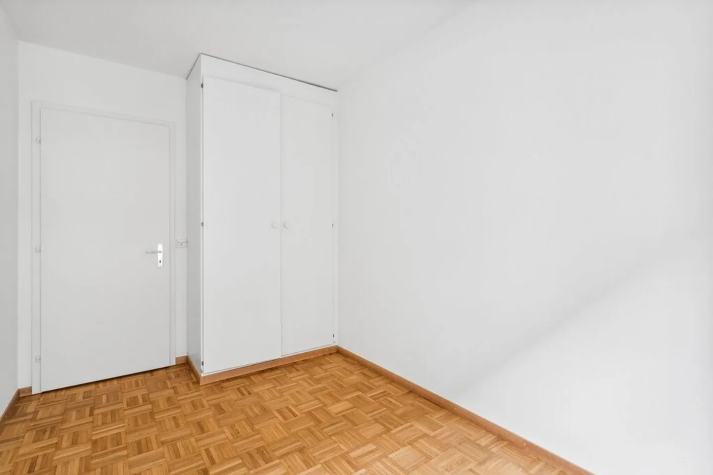 Zu ergreifen! Wunderschöne Unterkunft ideal gelegen in Fribourg! - Foto 7 von 8