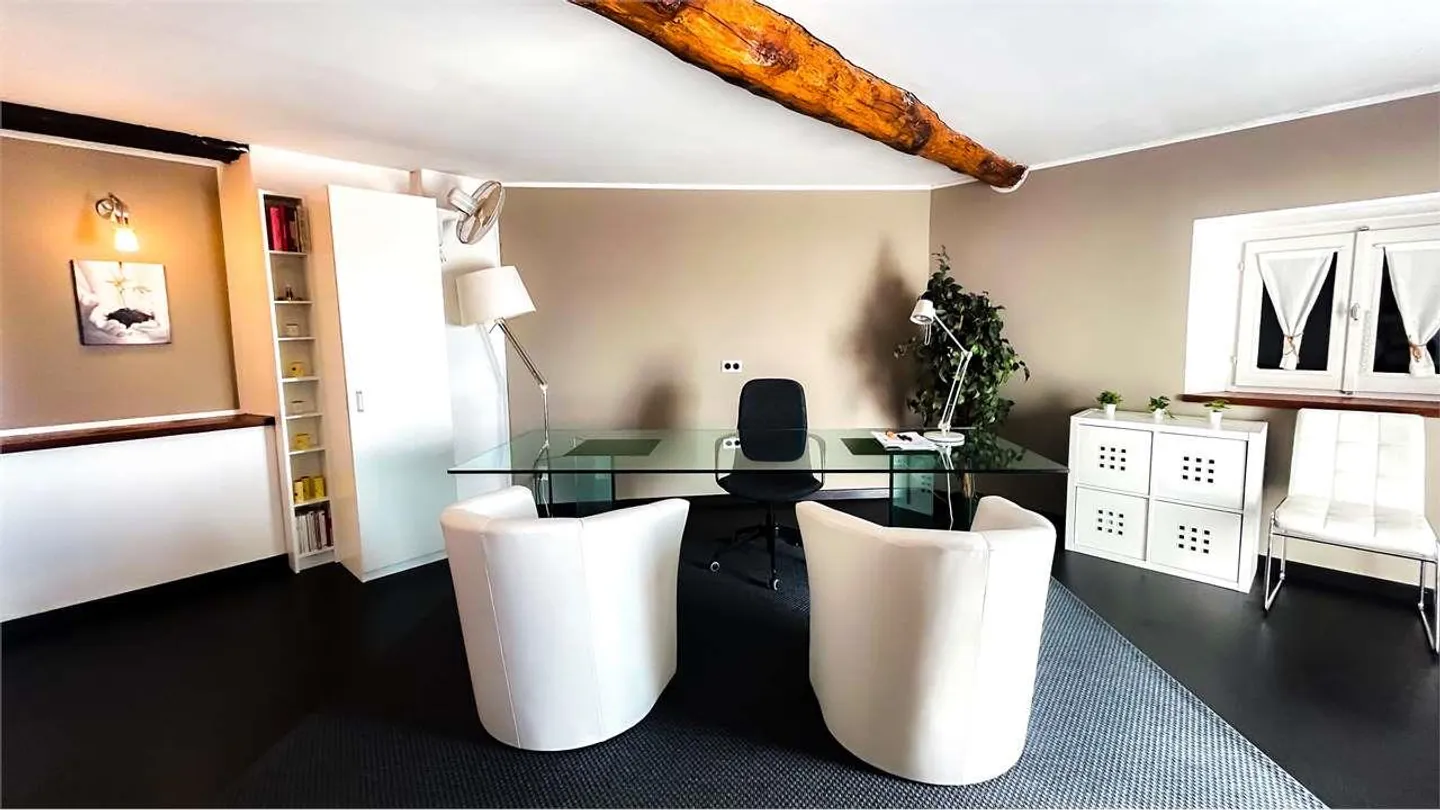 Charmantes Haus mit Pool - Foto 13 von 13