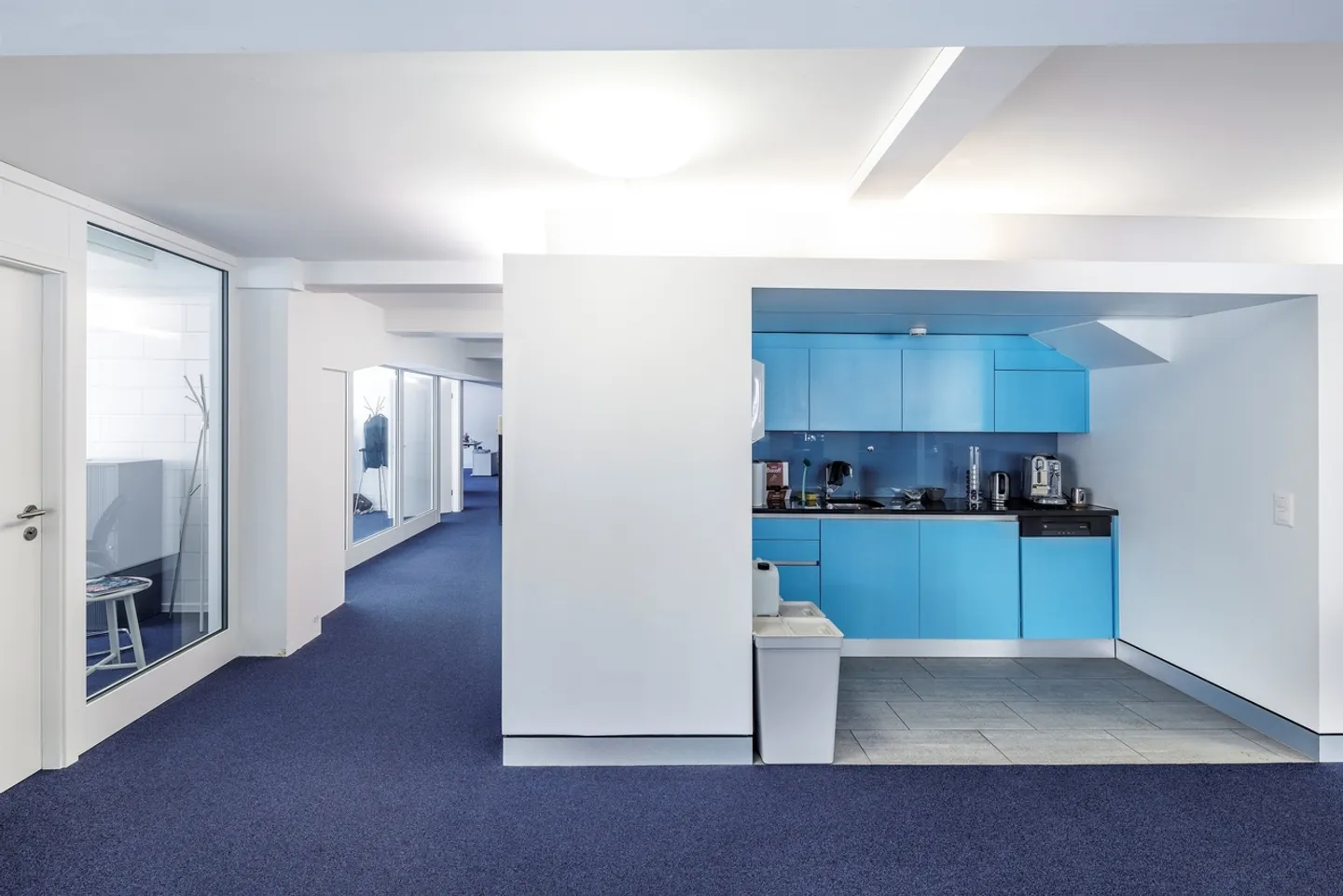 Bureaux dans un emplacement privilégié au centre-ville - Photo 6 sur 9