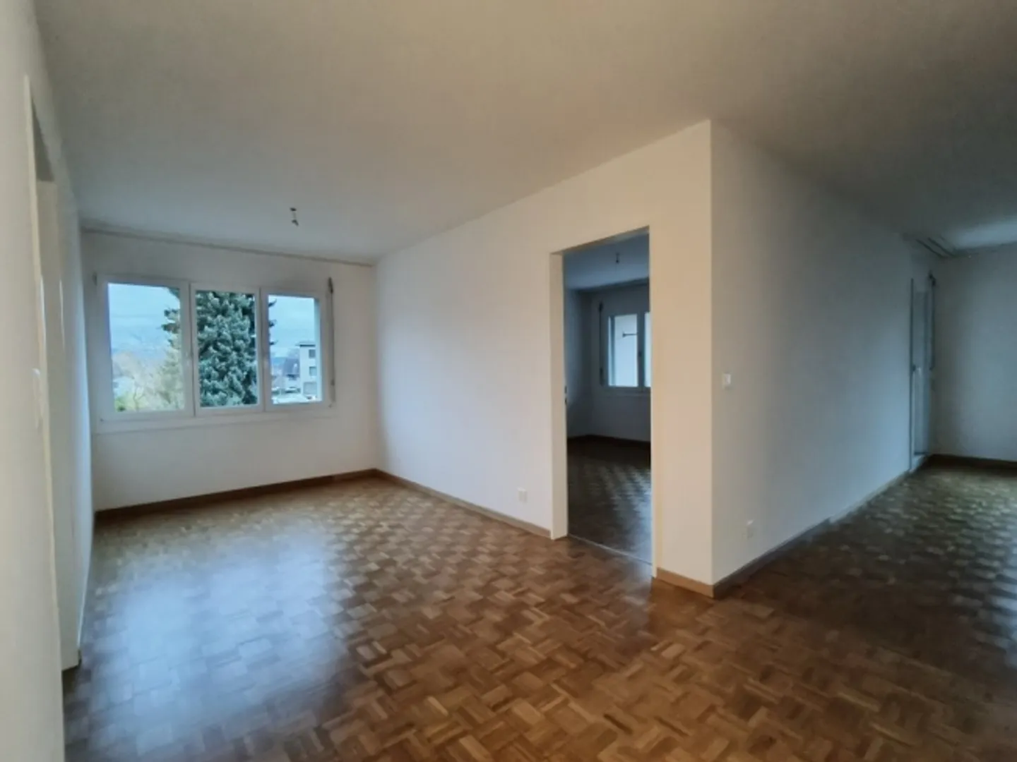 Appartamento soleggiato di 3,5 stanze a Uerikon - Foto 5 di 11