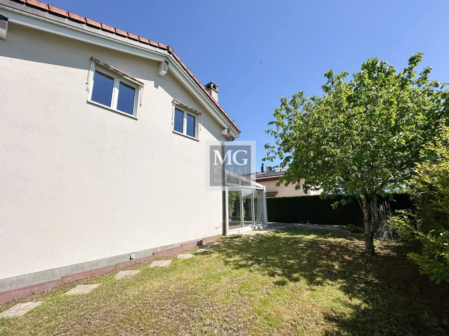 Doppelhaushälfte 7,5 Zimmer - Foto 4 von 8