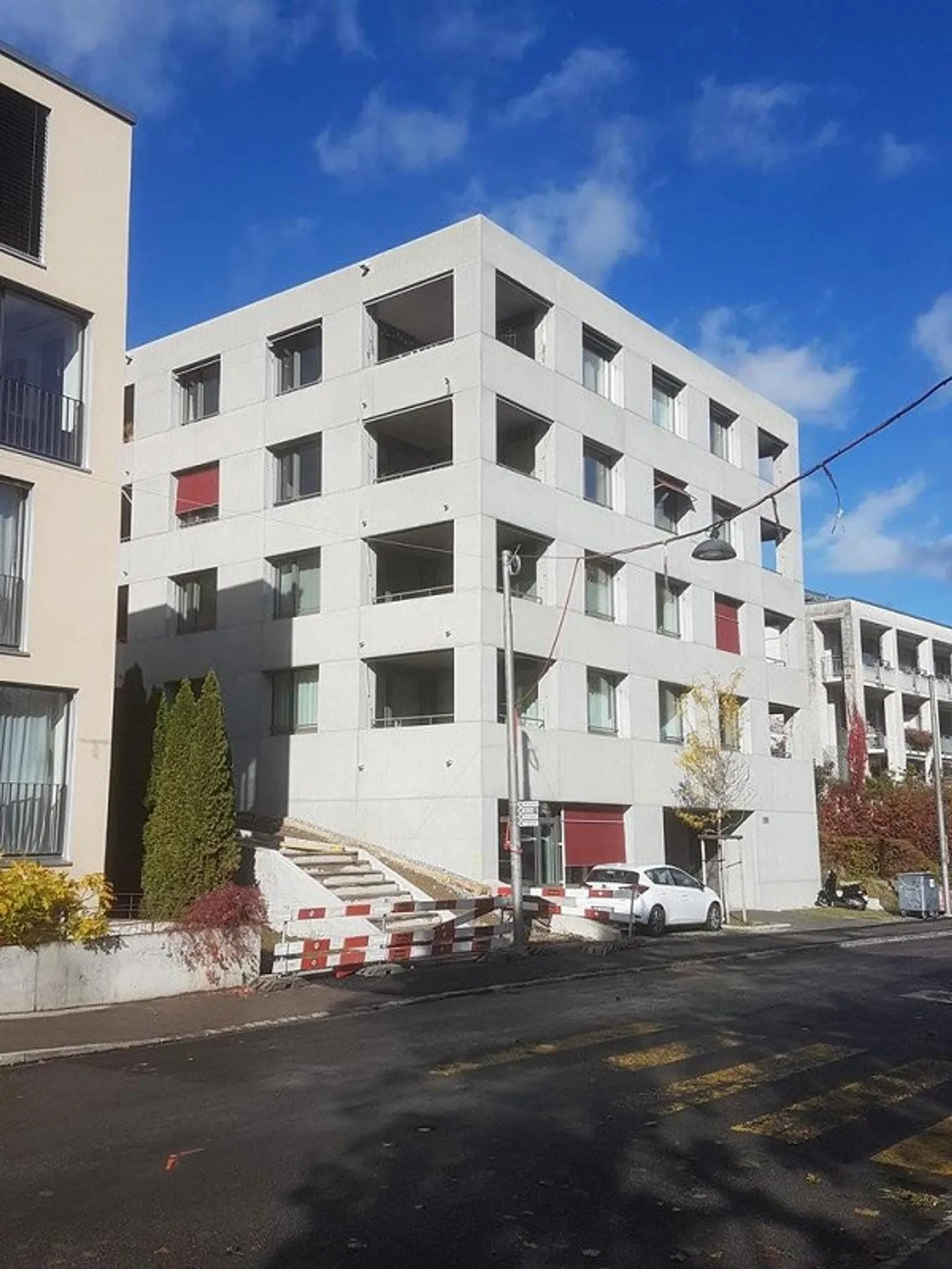 Modern Living Near Europaplatz - Photo 1 of 8