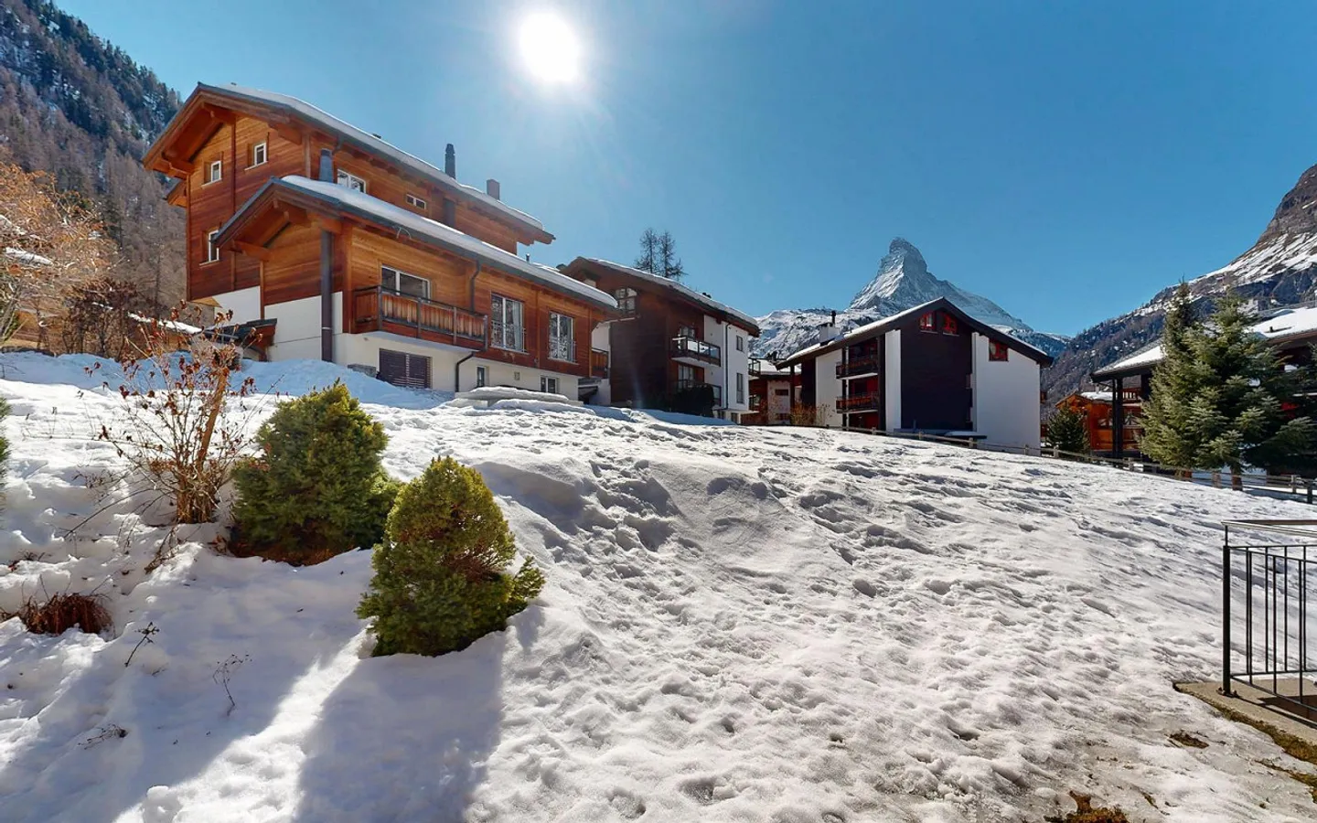 Modern 3.5-room apartment in Zermatt - Quiet location on the edge of the forest - Photo 11 of 11