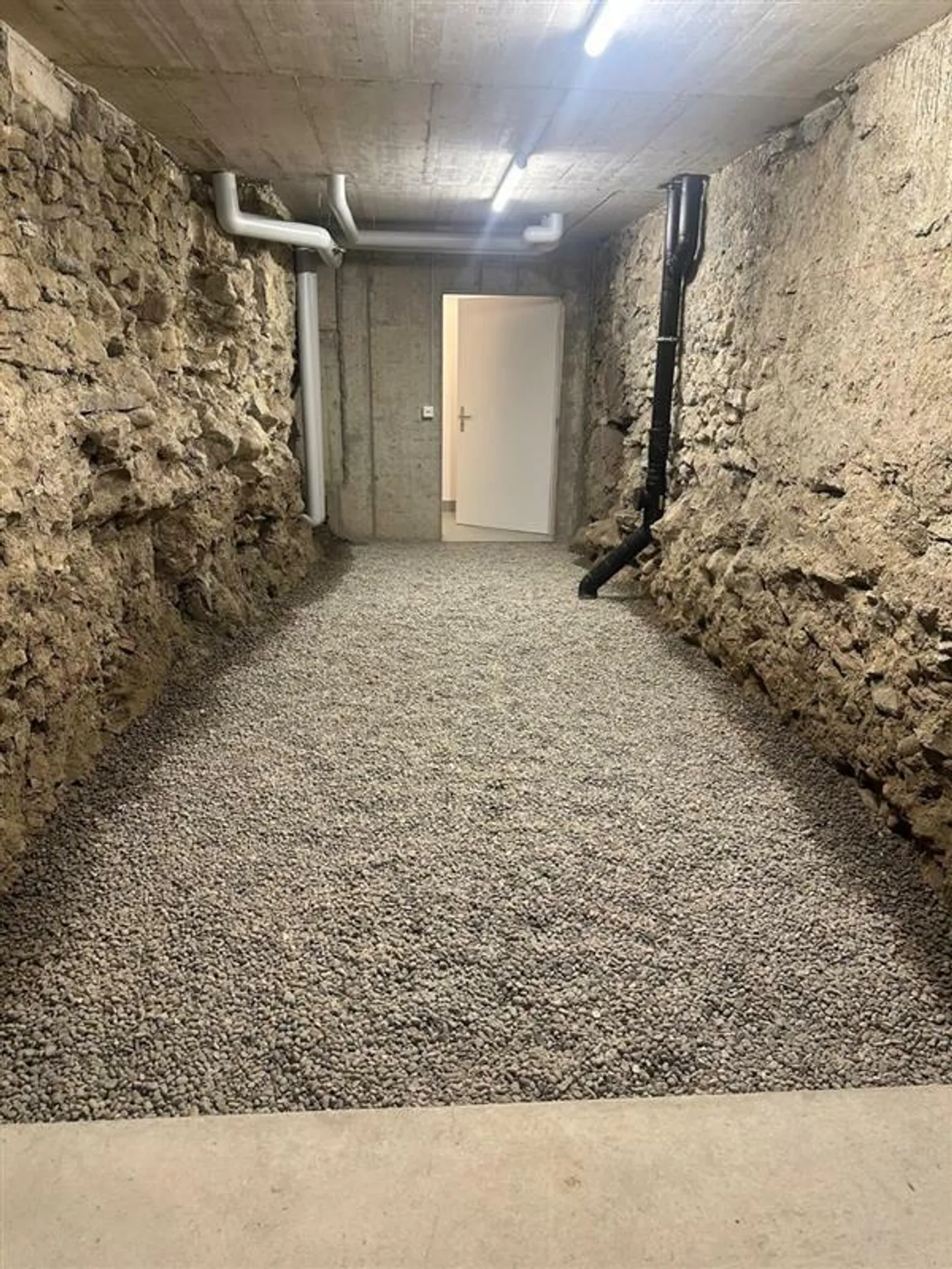 Spacious Natural Cellar - Photo 6 of 7