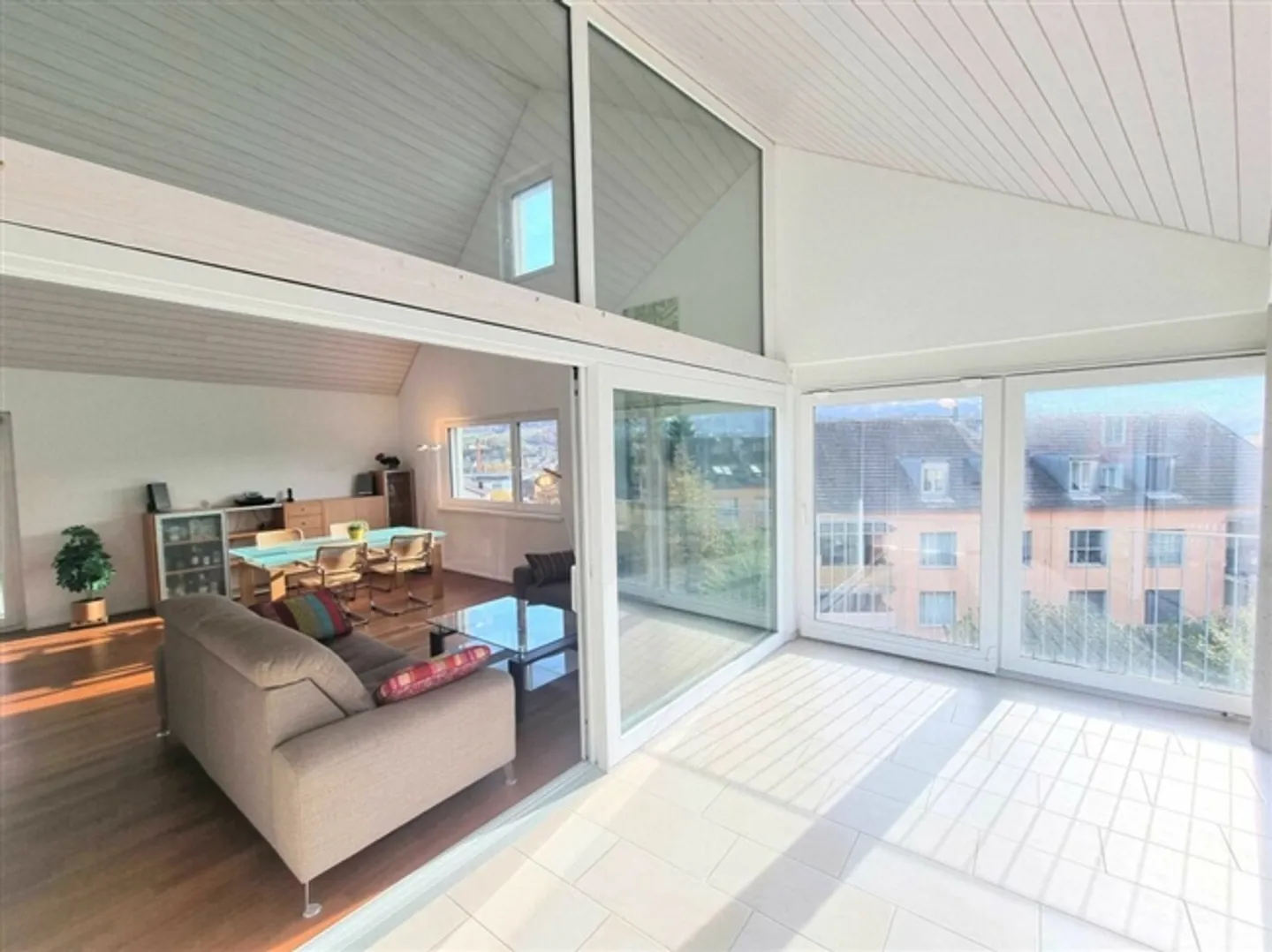 Appartement en duplex lumineux - Photo 7 sur 20