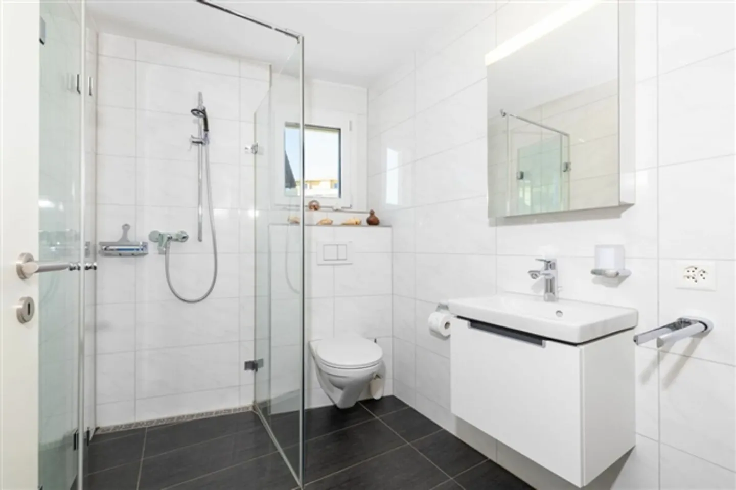 Appartement en duplex lumineux - Photo 9 sur 20