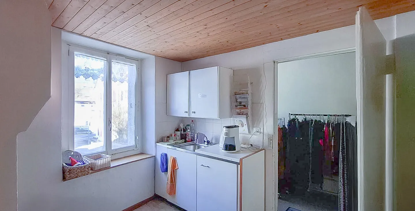 Gebäude für Investoren, Volumen von 1.663 m2 Nahe den Annehmlichkeiten - Foto 13 von 13