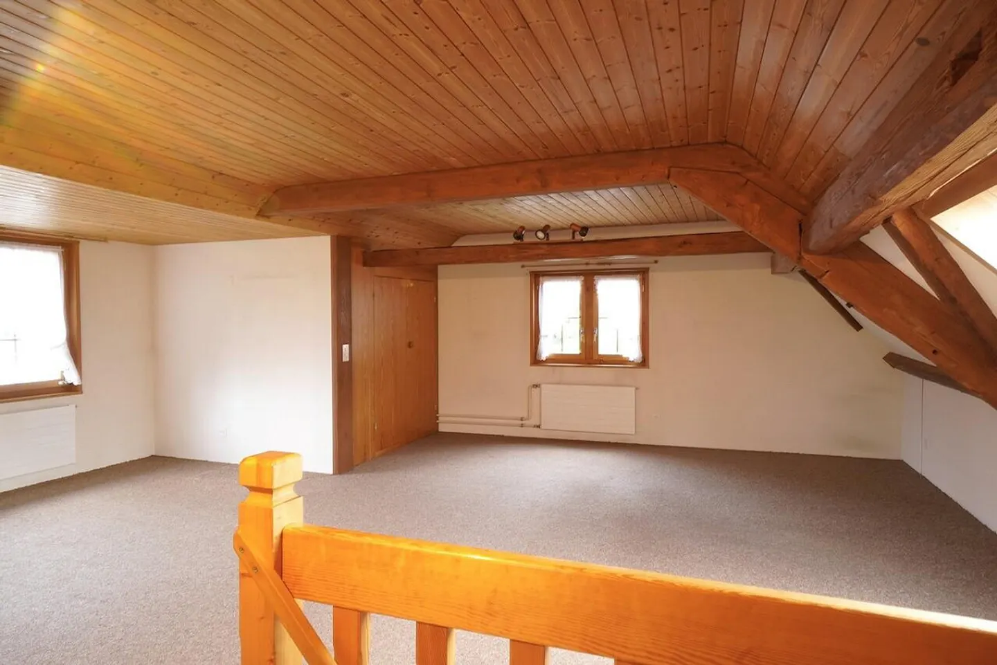 Casa in legno con storia - Foto 12 di 20