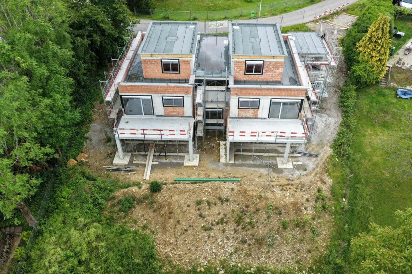 Stilvolles Architektenhaus in Oensingen - Foto 11 von 12
