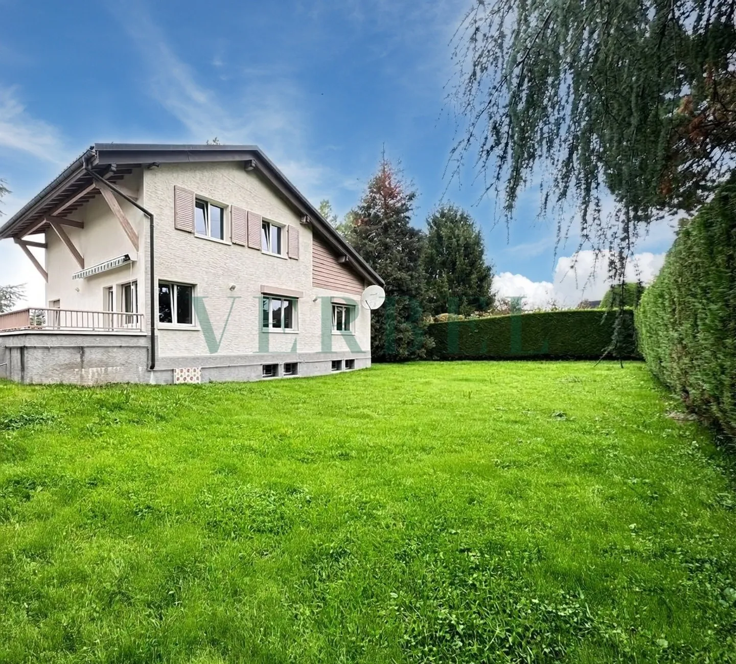 Villa 6 pièces – Cointrin – Genève - Photo 2 sur 11
