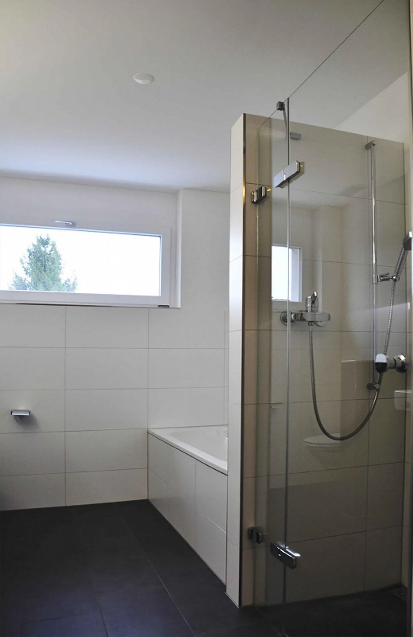 Moderne 4.5-Zimmer-Attikawohnung - Foto 11 von 15