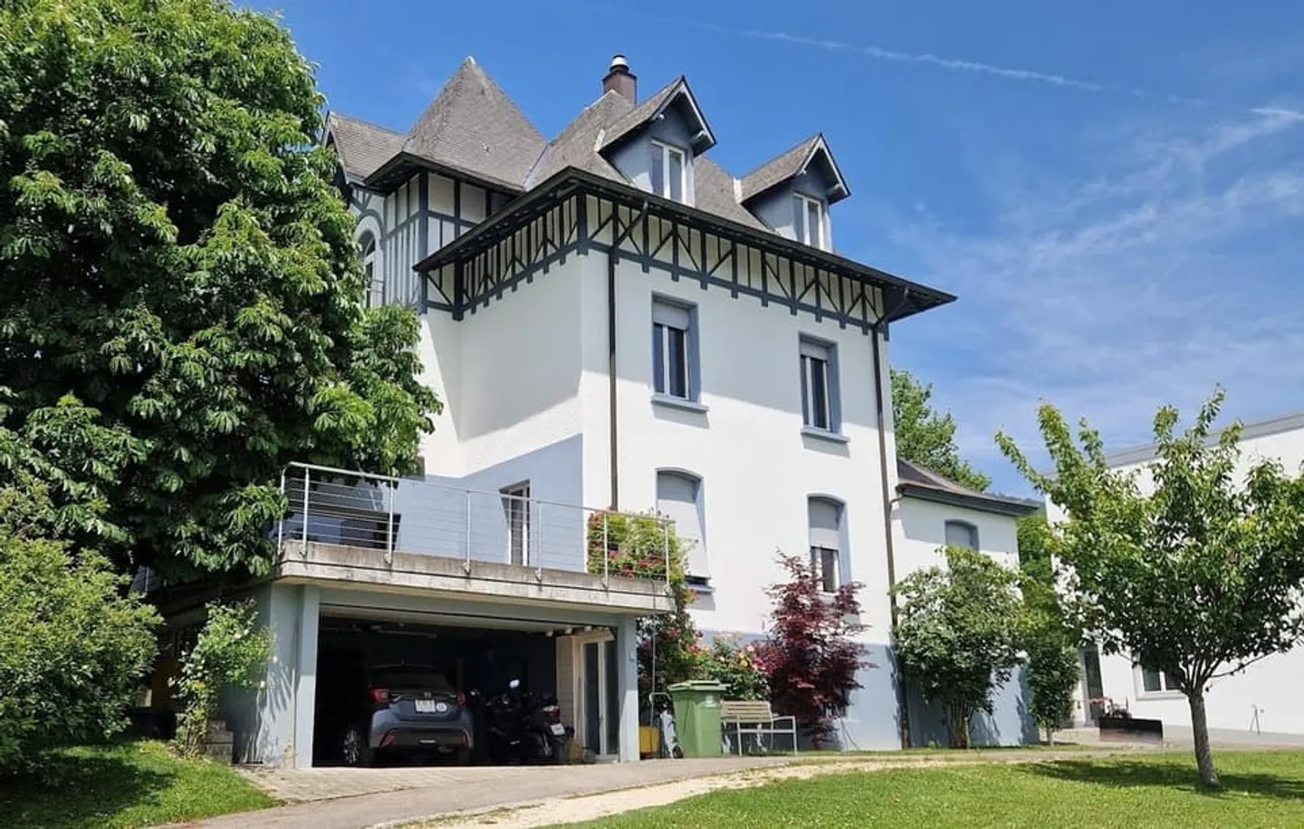 Magnifique maison individuelle ou plurifamiliale avec garage, places de parc, te - Foto 2 di 13