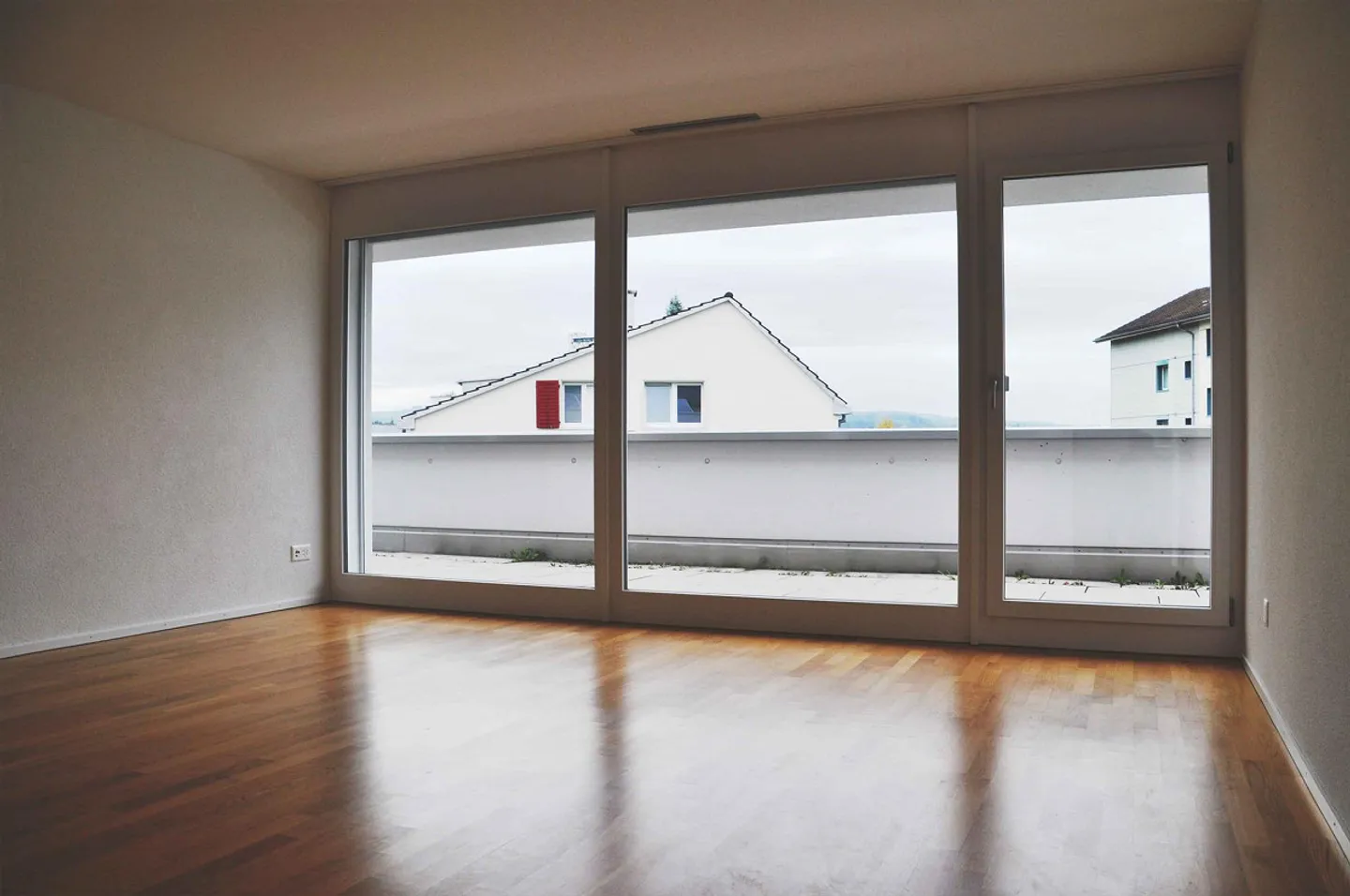 Moderne 4.5-Zimmer-Attikawohnung - Foto 13 von 15