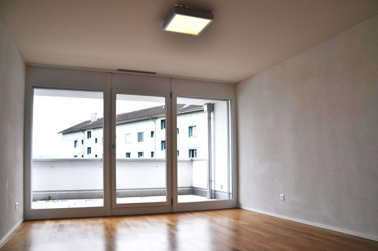 Moderne 4.5-Zimmer-Attikawohnung - Foto 14 von 15