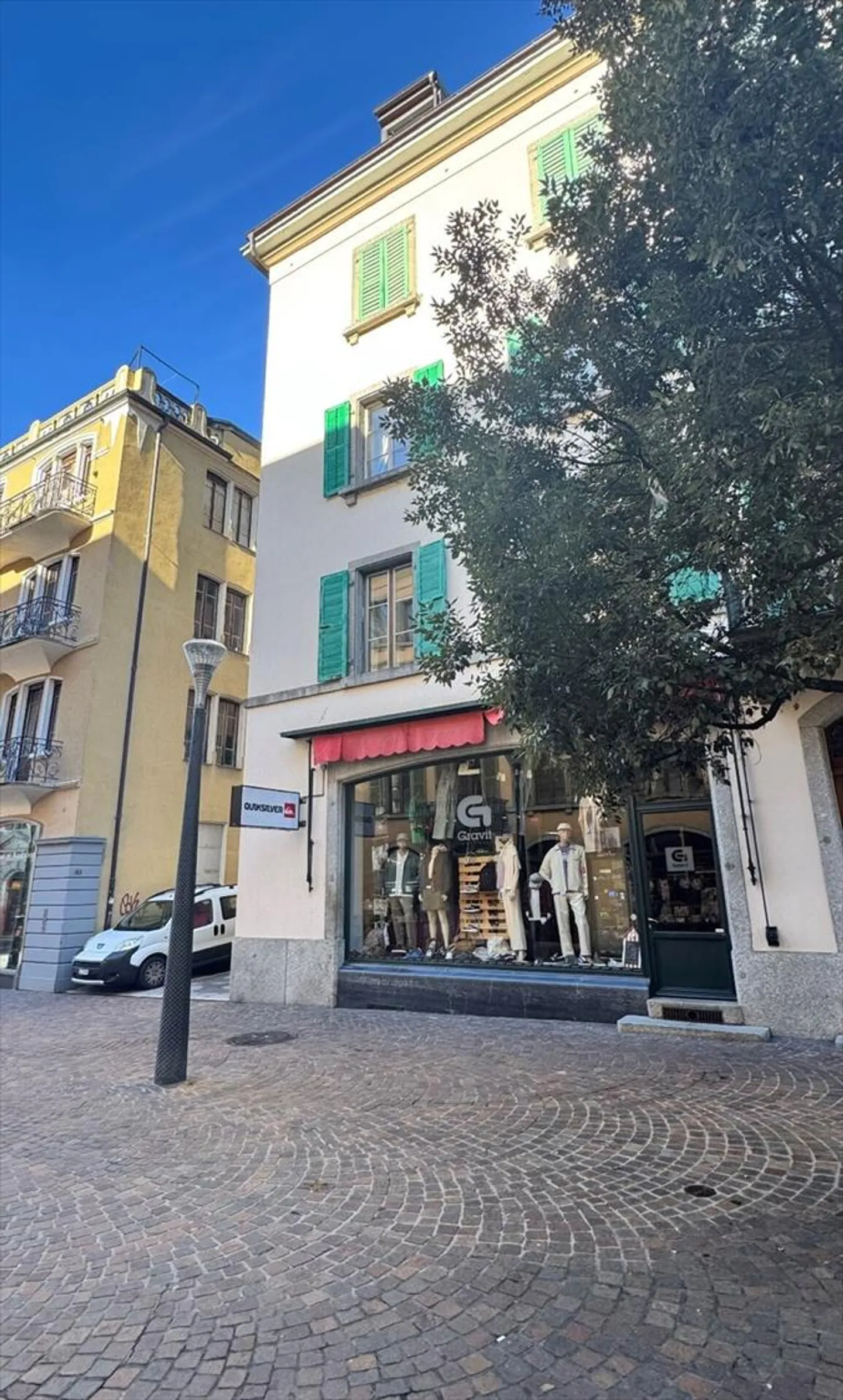 NEGOZIO - VECCHIA CITTÀ DI SION - Foto 2 di 2