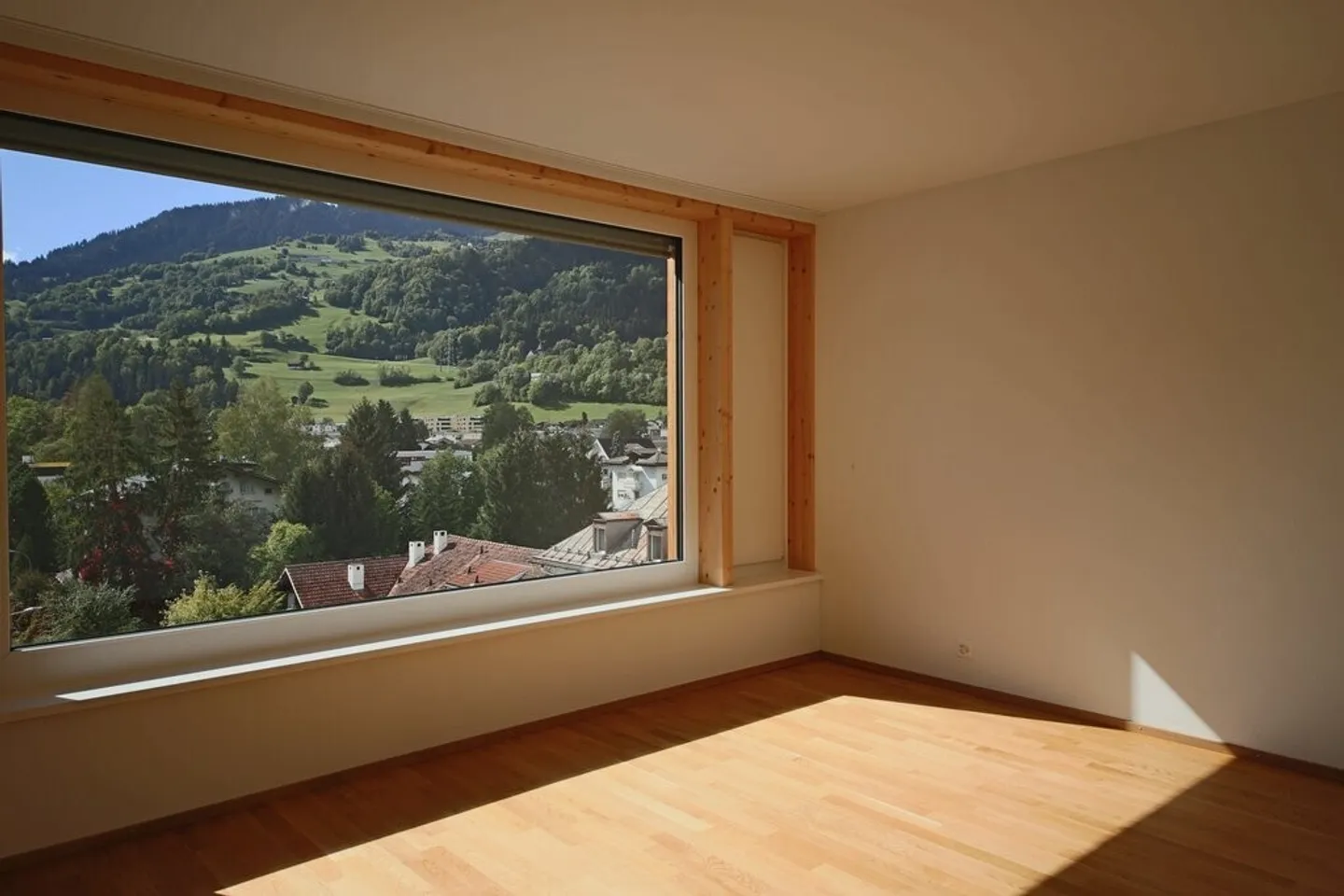 Appartamento senza tempo di 2,5 stanze in affitto a Ilanz! - Foto 4 di 6