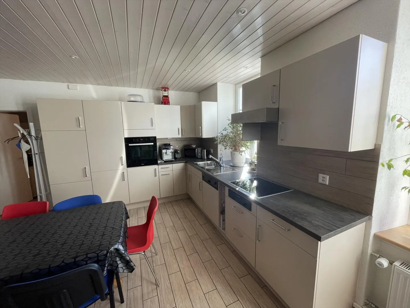 Appartamento in affitto - Foto 2 di 3
