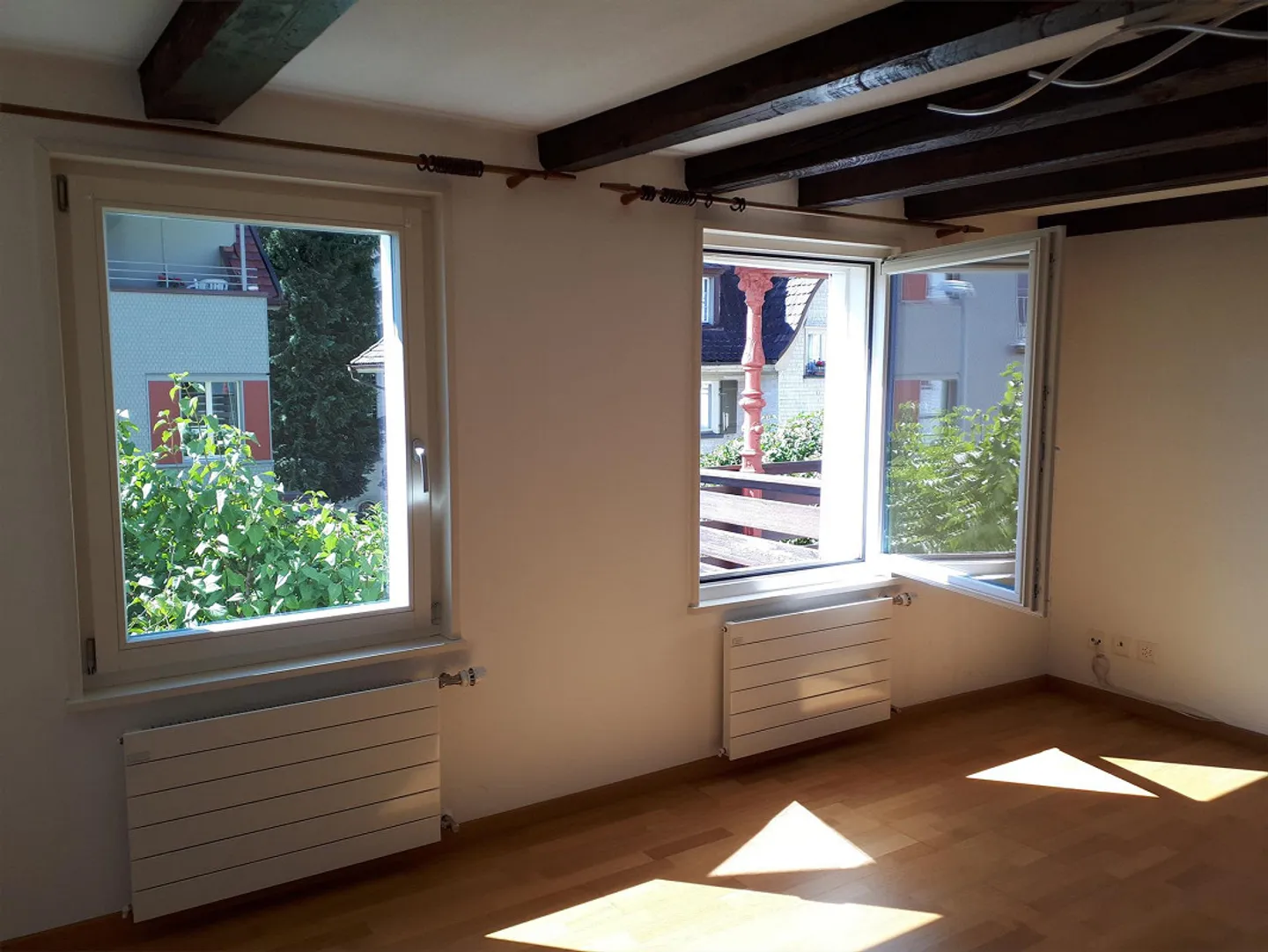 Beautiful and bright 3.5-room apartment in the village - Photo 13 of 17