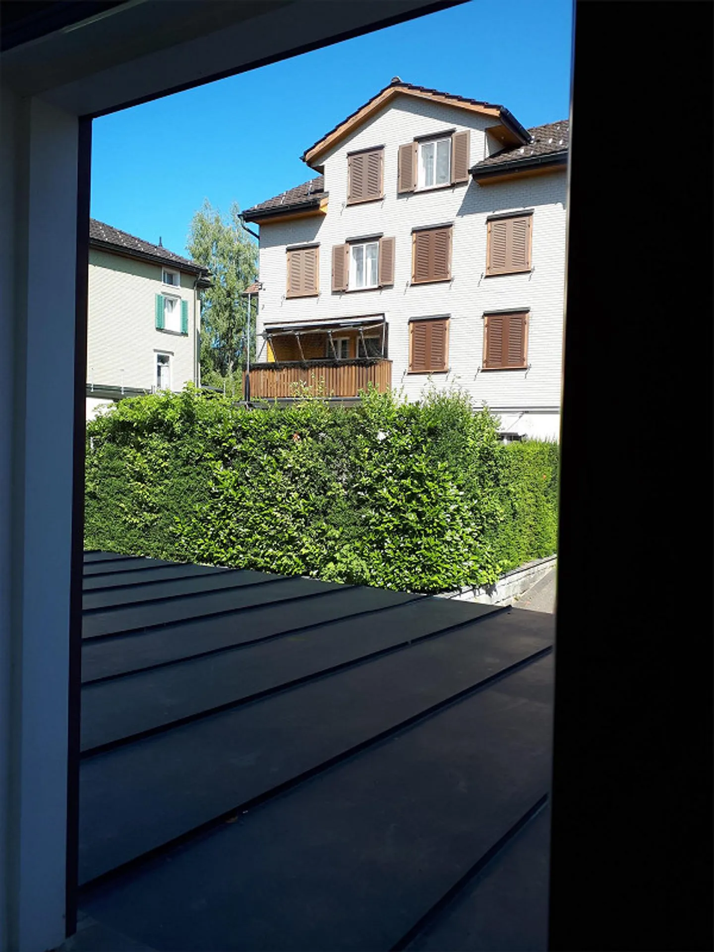 Beautiful and bright 3.5-room apartment in the village - Photo 14 of 17