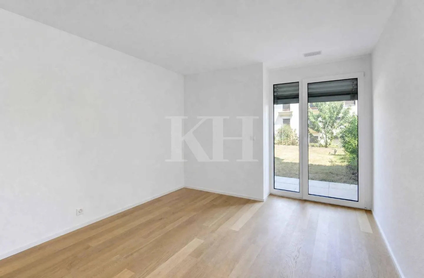 Grand appartement de 3,5 pièces avec deux espaces extérieurs - Photo 3 sur 5