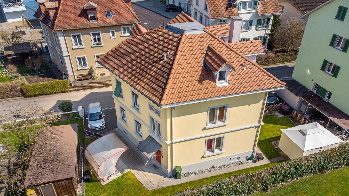 Kuschelige und preiswerte Dachwohnung im gepflegten Altbau – Arbon - Photo 8 of 8